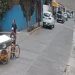 Evidencian a personas tirando un colchón en la calle en Ixcotel; exigen sanciones