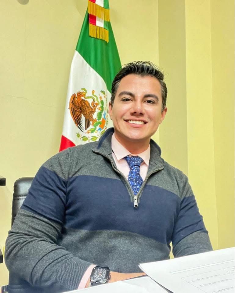 Asesinan a José Luis Pereida, secretario general de Teocaltiche, en restaurante
