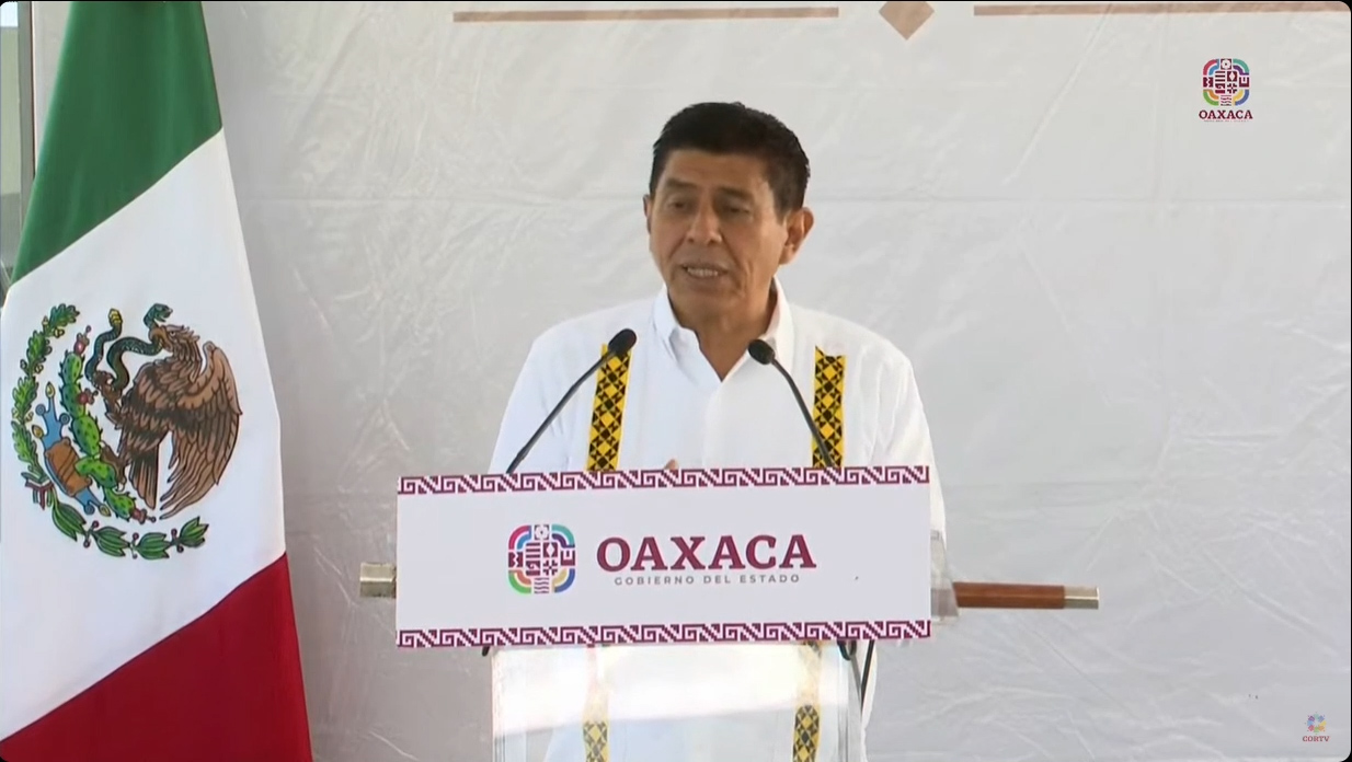 Inaugura el gobernador Salomón Jara la Unidad de Salud IMSS-Bienestar en Mitla