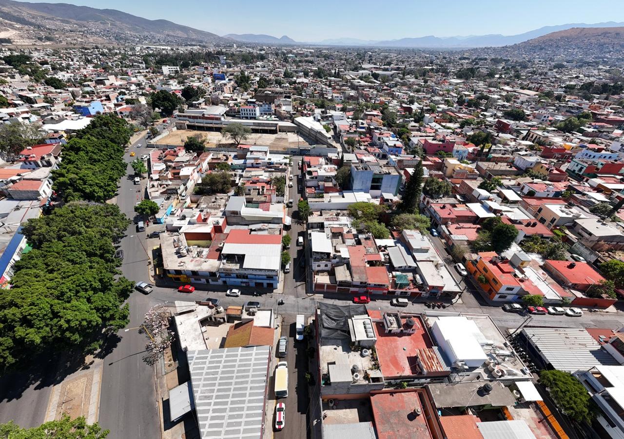 Decenas de calles y avenidas de la Zona Metropolitana de Oaxaca han sido transformadas por Gobierno del Estado
