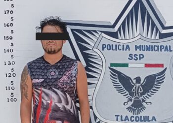 Detenido en acción coordinada en Tlacolula llevaba presuntas drogas y armas hechizas
