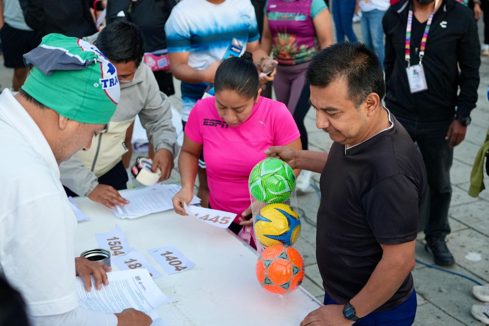 Un éxito la carrera atlética de la campaña Bidao Tsia, un juguete, una ilusión