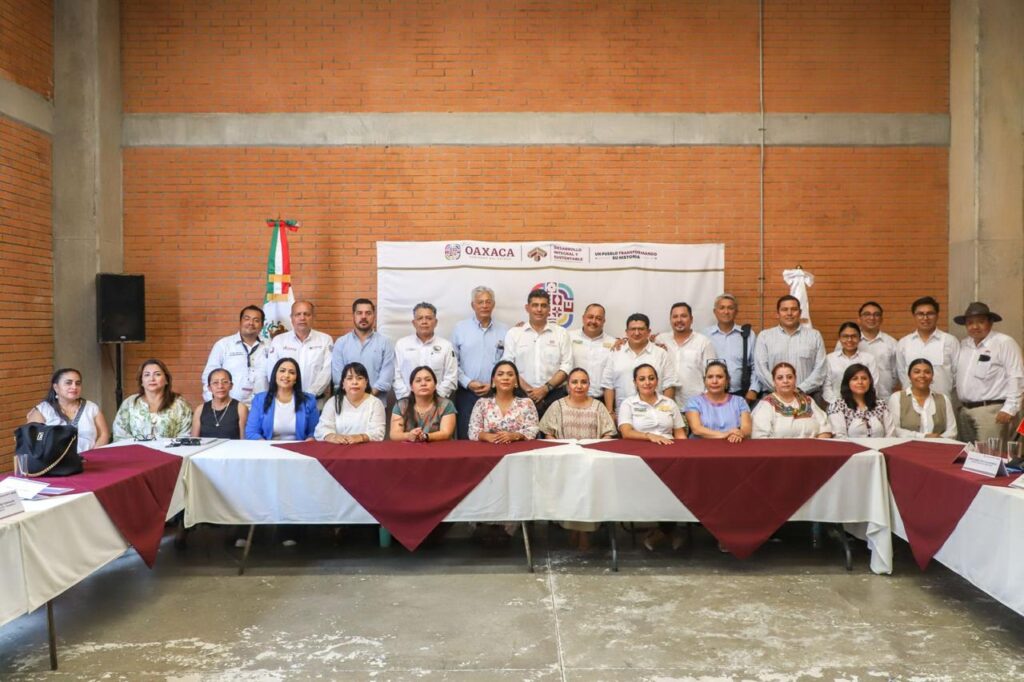 Instala Sedeco Consejo Regional Consultivo de Fomento del Desarrollo Económico Costa-Istmo-Cuenca