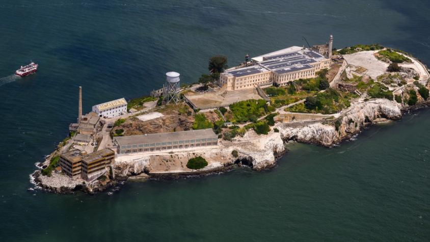 Ordena Trump reconstrucción de Alcatraz como prisión