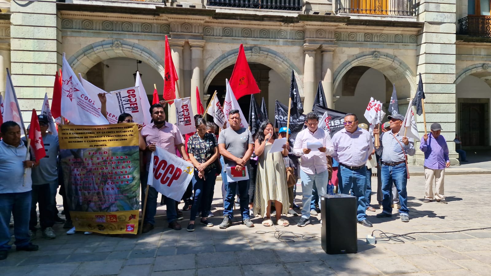 Denuncian comunidades despojo de tierras en la costa de Oaxaca