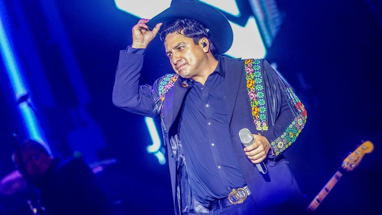Cancelan artistas mexicanos presentaciones en EU por problemas con visas