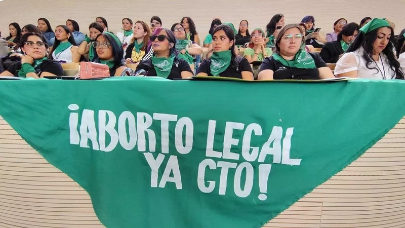 Divide votación a Congreso de Guanajuato por despenalización del aborto
