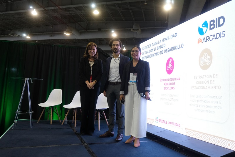 Comparte Gobierno de Oaxaca avances en movilidad activa en Intertraffic Américas 2025