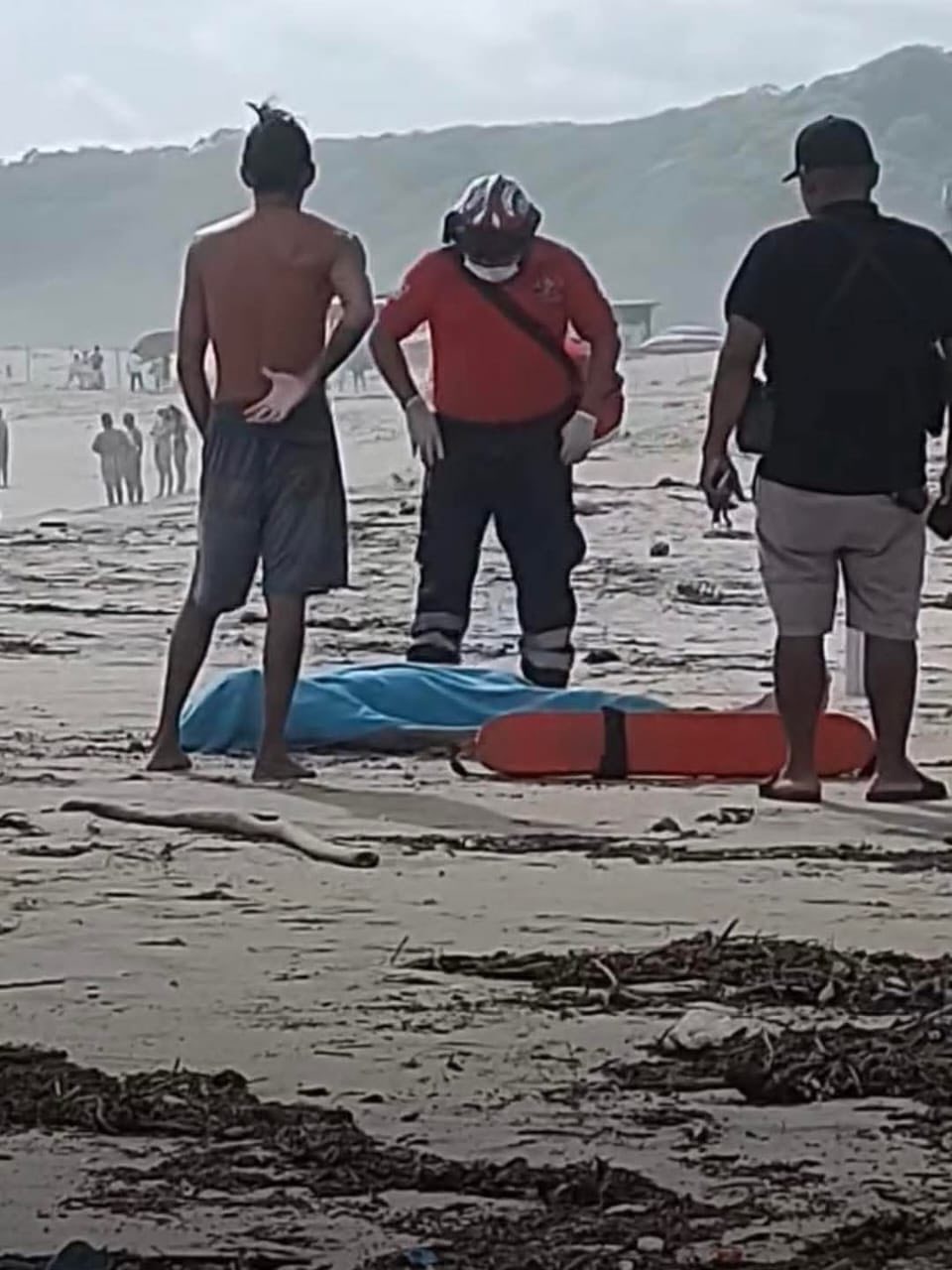 Reporta Protección Civil persona ahogada en Playa Bacocho