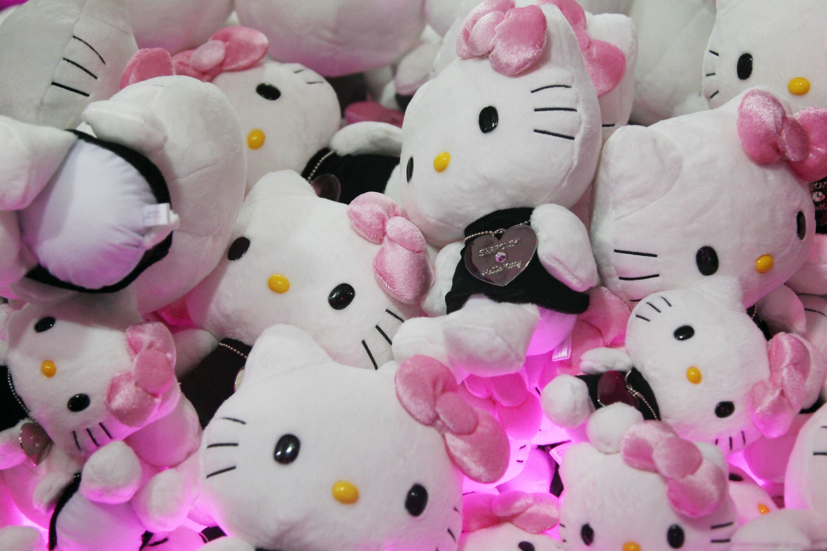 Supera Hello Kitty a Toyota en facturación bursátil
