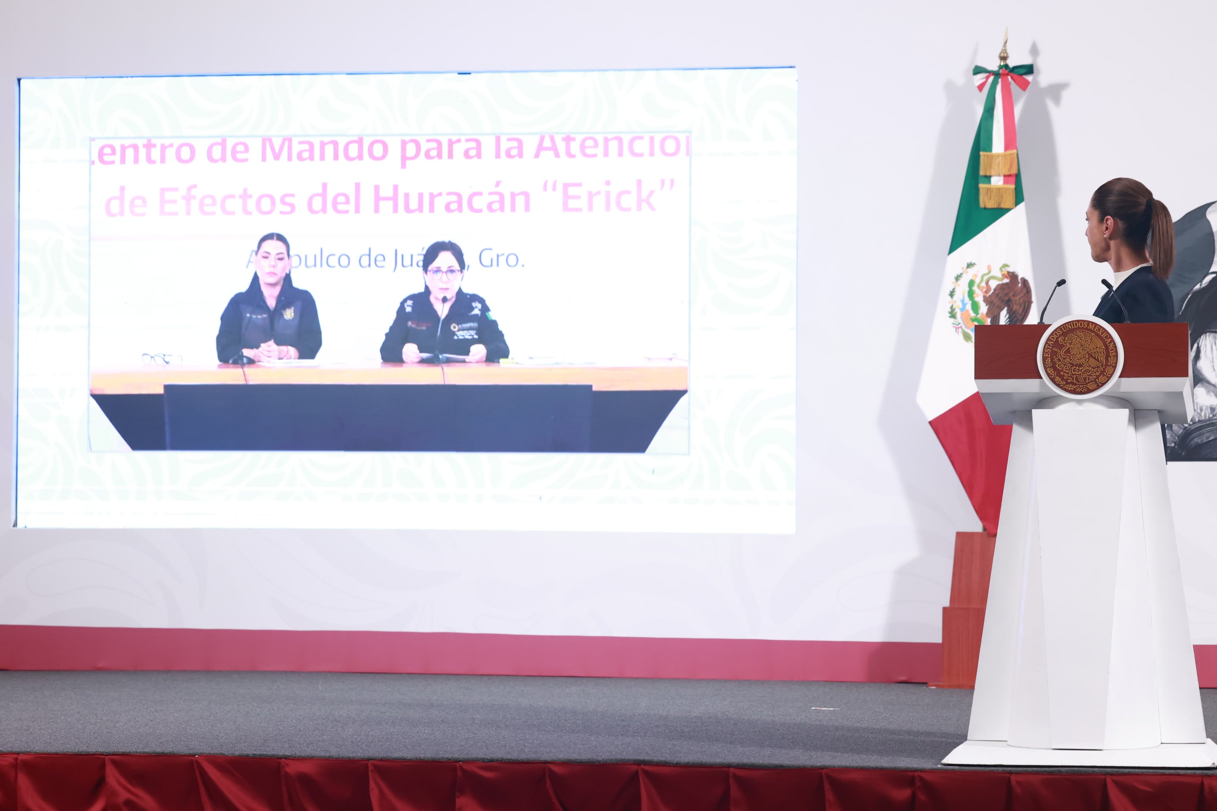 Confirman ausencia de víctimas por huracán Erick en Oaxaca