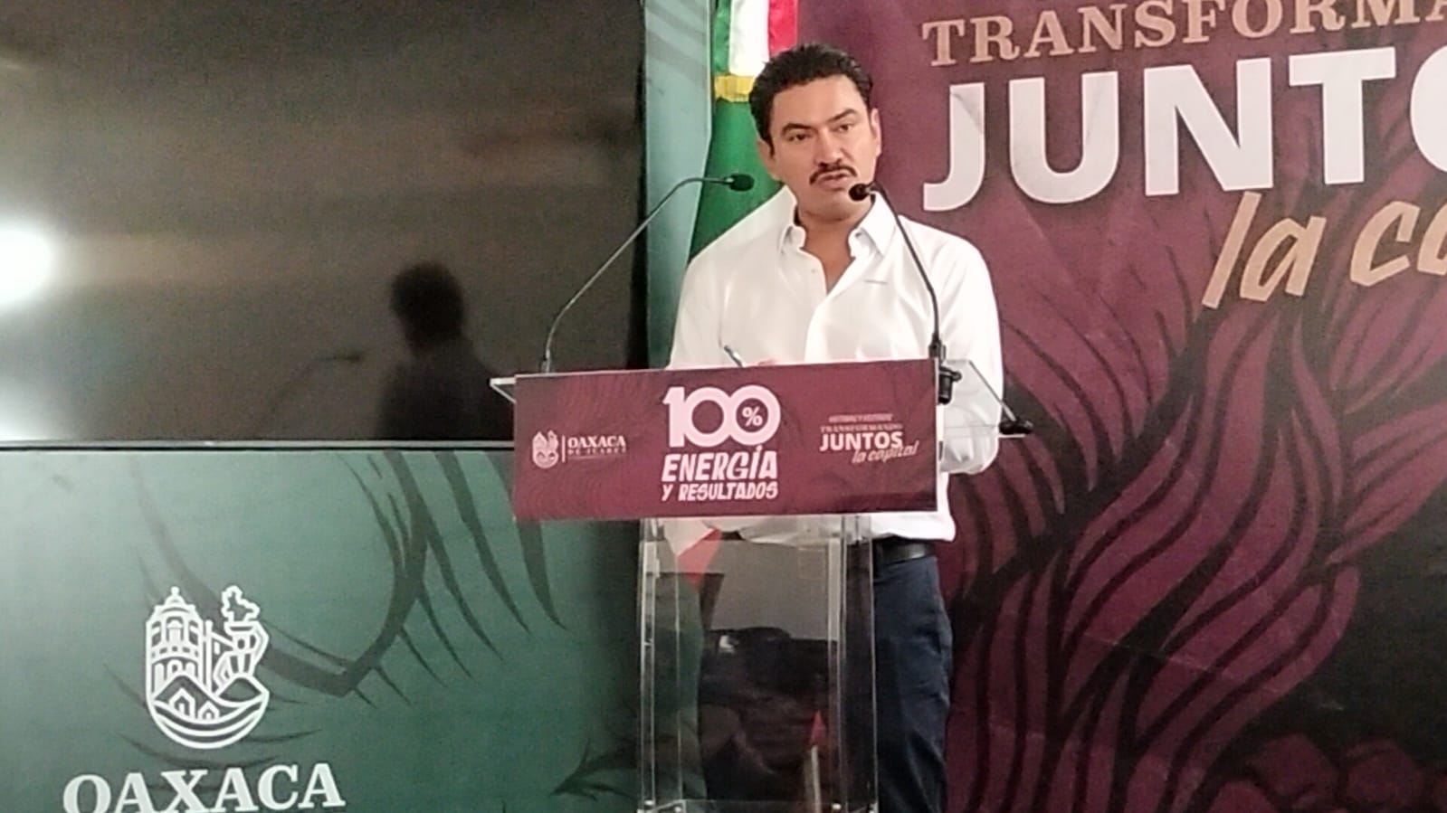 Lanza Ray Chagoya el programa “Tira Paro No Basura” en Oaxaca