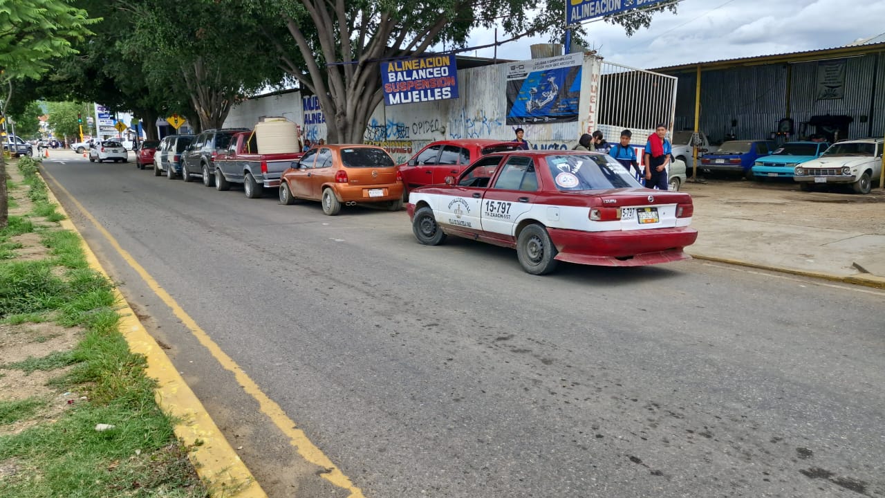 Disparan contra taxi de la Confederación Joven en avenida Símbolos Patrios