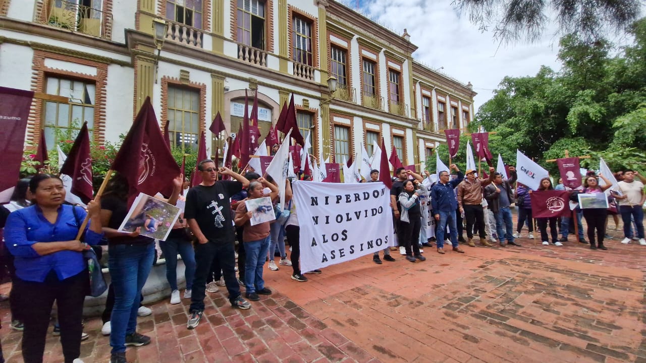 Exigen justicia a cinco años de la masacre de San Mateo del Mar