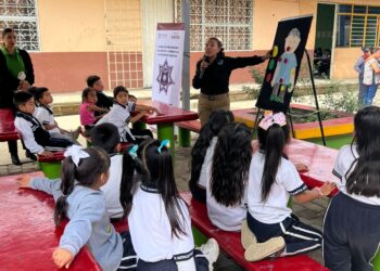 Llega el “Día Azul, por una infancia feliz” a la zona del Mercado de Abasto