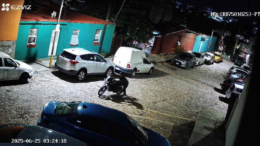 Captan robo de motocicleta en el Infonavit 1º de Mayo