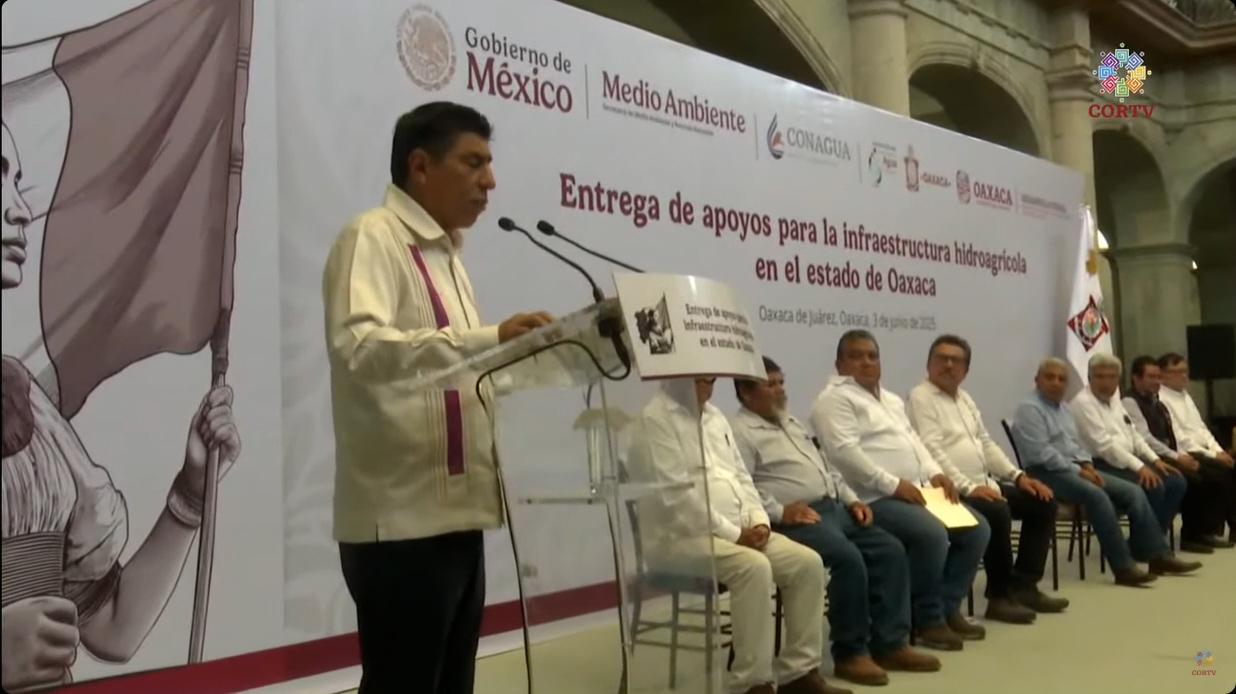 Entrega Salomón Jara apoyos en infraestructura hidroagrícola a productores de Oaxaca