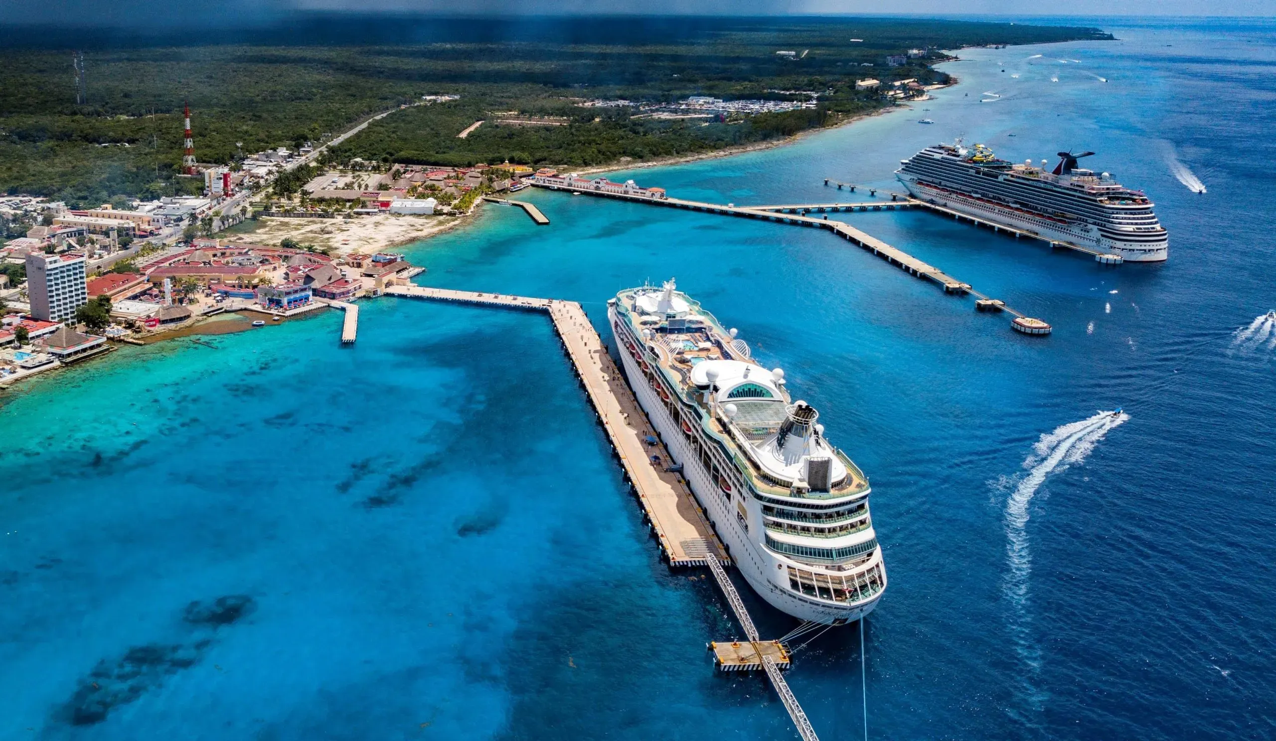 Revisa Semarnat autorización para cuarto muelle en Cozumel otorgada bajo AMLO