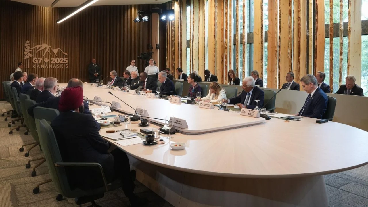Aboga Sheinbaum por la paz en Cumbre del Bienestar