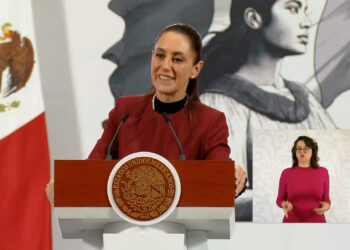 Niega Sheinbaum intención de gobierno autoritario en reforma electoral