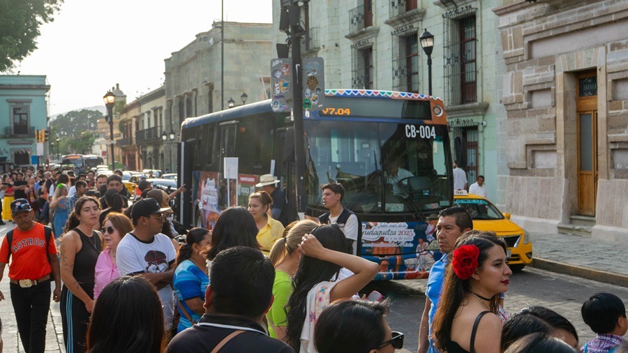 Moviliza BinniBus a más de 34 mil personas a actividades de la Guelaguetza 2025