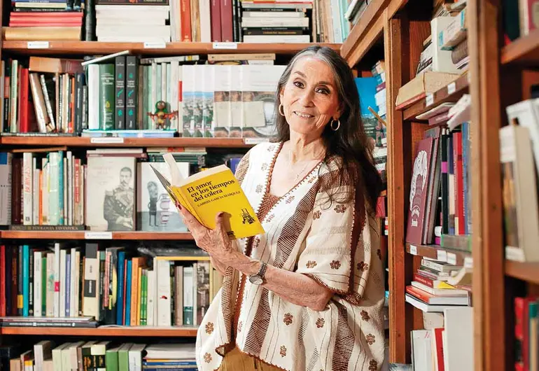 Reconoce FIL Guadalajara a Yolanda Zamora con Homenaje Nacional de Periodismo Cultural