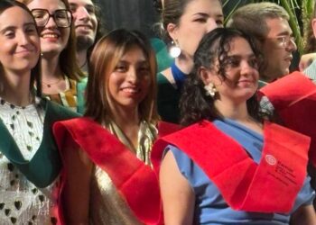 Conquista pianista oaxaqueña escuela de élite en España