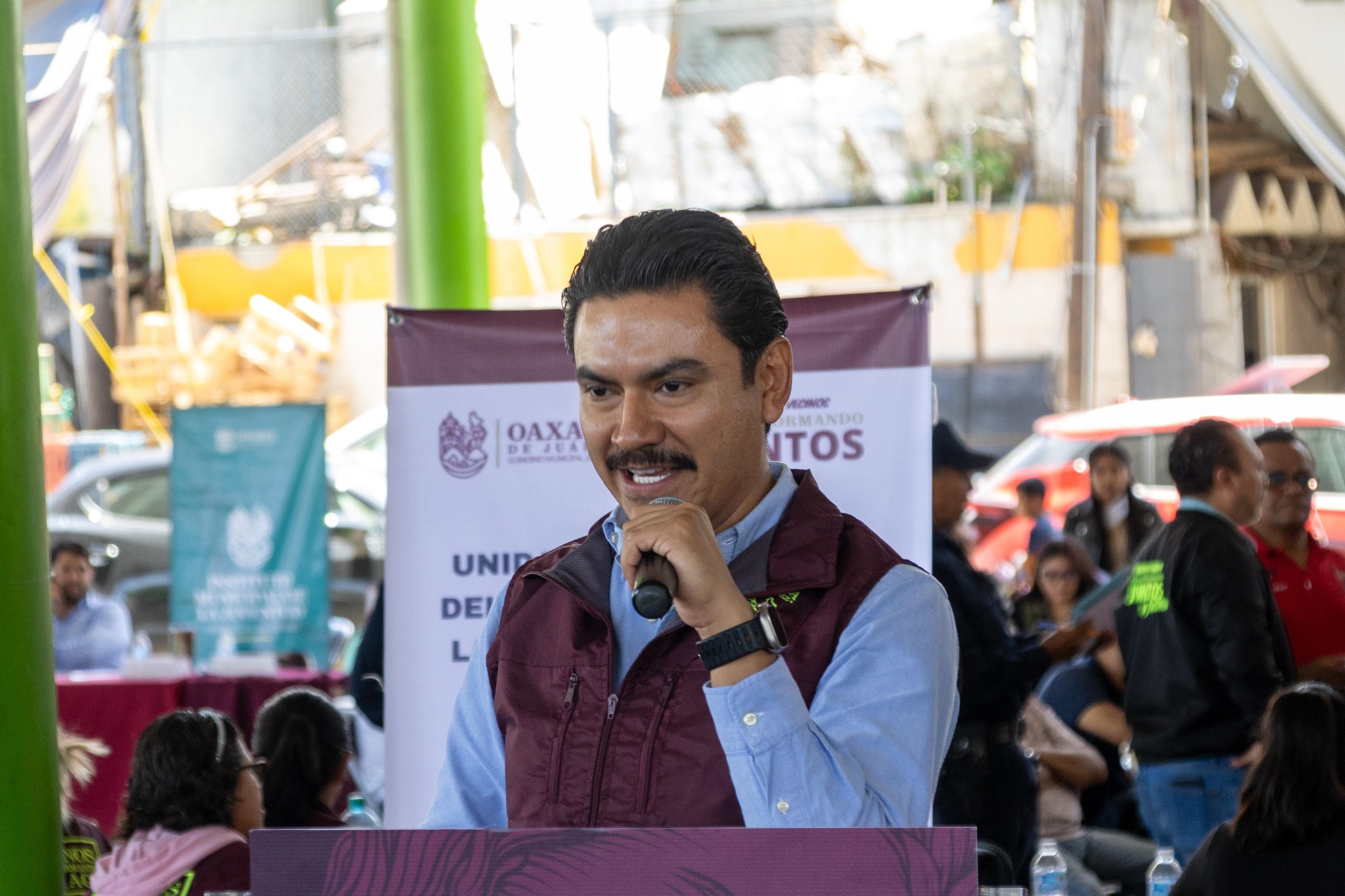 Detectan zonas de riesgo en la Central de Abasto de Oaxaca; alcalde llama a regularizar comercios