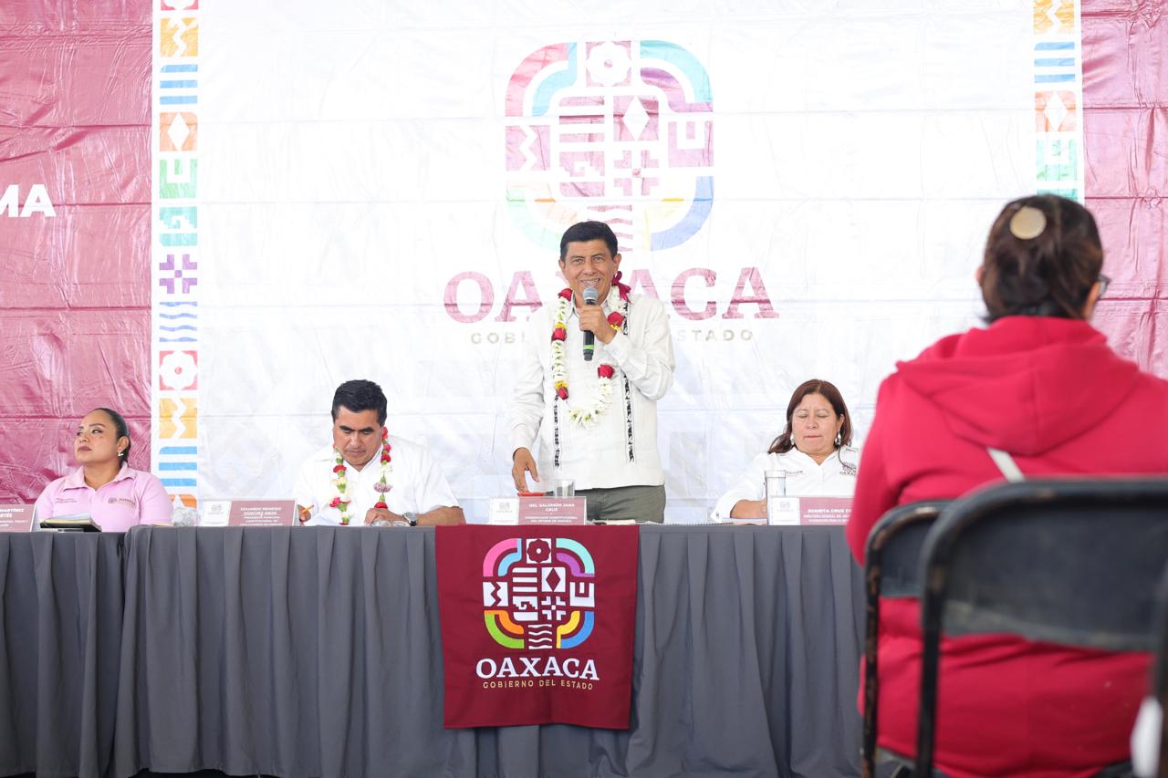 Fortalece Salomón Jara gobernabilidad y desarrollo en comunidades de la Mixteca y Sierra Sur