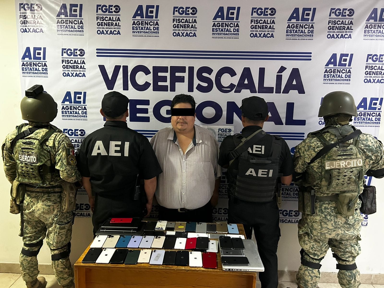 Aseguran 278 teléfonos celulares, computadoras portátiles y 133 relojes robados durante Operativo Pescador en la Central de Abasto: Fiscalía de Oaxaca