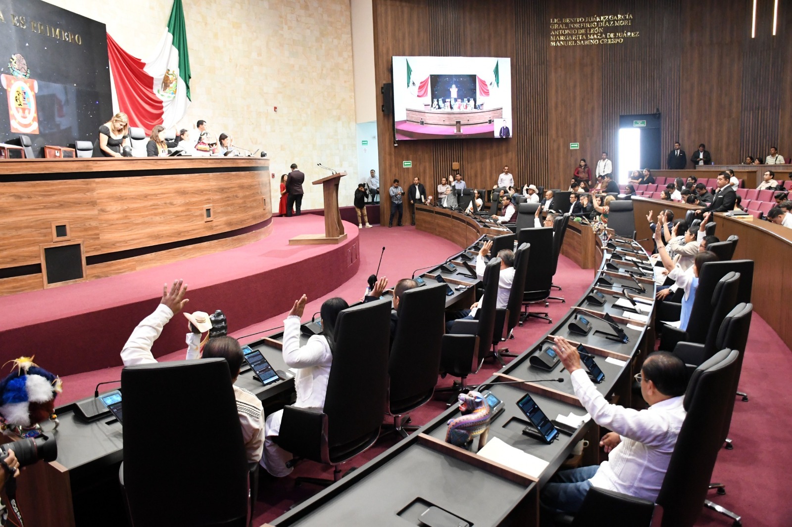 Impulsa Congreso del Estado la protección de las artesanías auténticas y renombramiento del MUPO