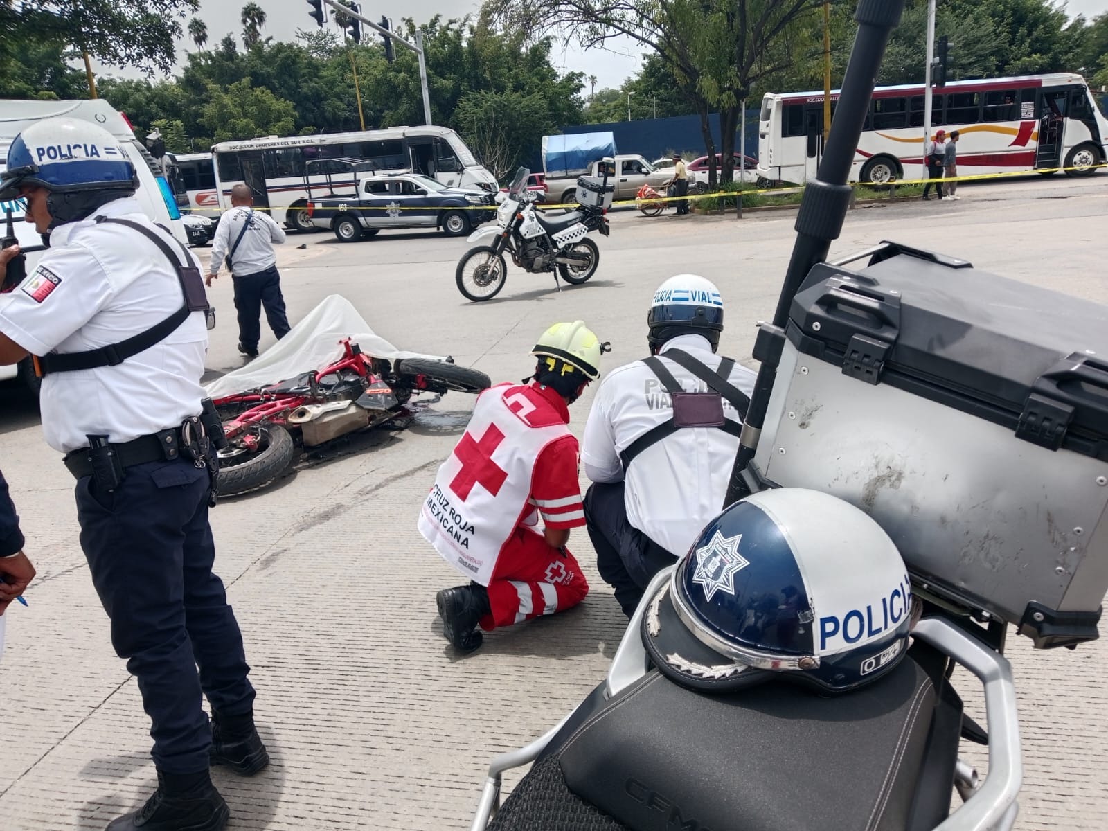 Muere motociclista impactado por tortón en riveras del Atoyac