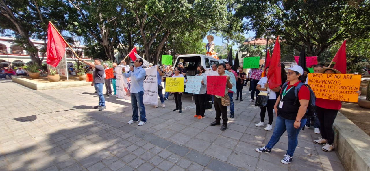Denuncian integrantes de SITYPS carencias en hospital de Oaxaca