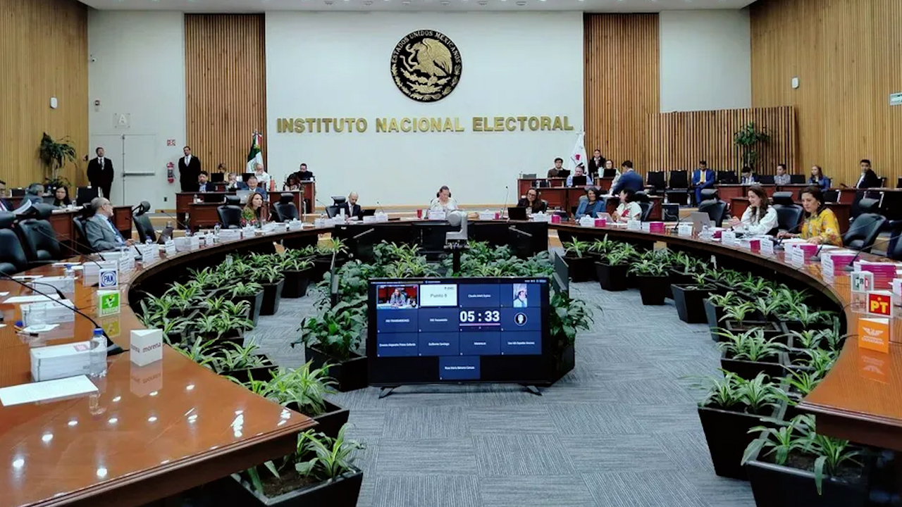 Sancionaría INE a 121 ganadores de la elección judicial por uso de acordeones