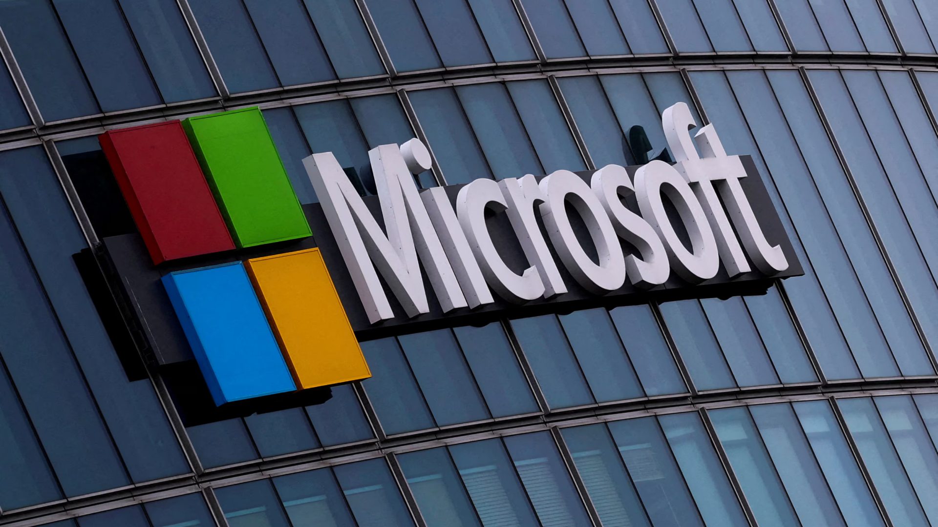 Microsoft recorta miles de empleos y golpea a Xbox y divisiones de ventas