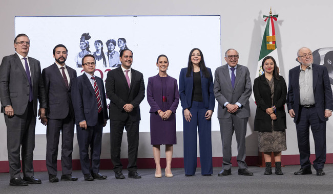 Anuncia Sheinbaum inversión de 10 mil 480 mdp para fortalecer industria farmacéutica