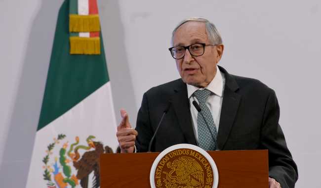 Garantiza Kershenobich disponibilidad de vacuna BCG pese a cambio en producción
