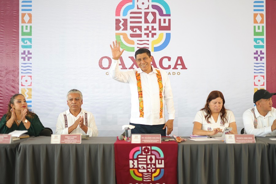 Fortalece Gobierno de Oaxaca conectividad en Tamazulápam del Espíritu Santo