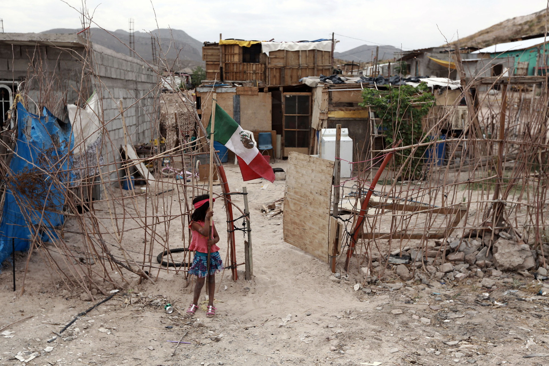 Reporta INEGI 38.49 millones en pobreza en México en 2024