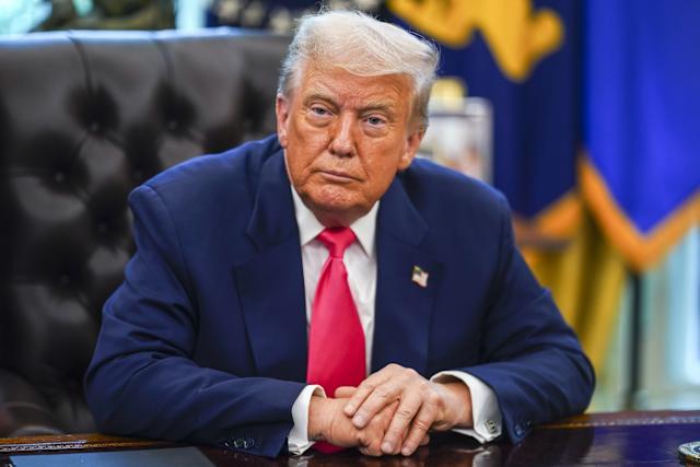 Afirma Trump que México y Canadá ceden a sus órdenes