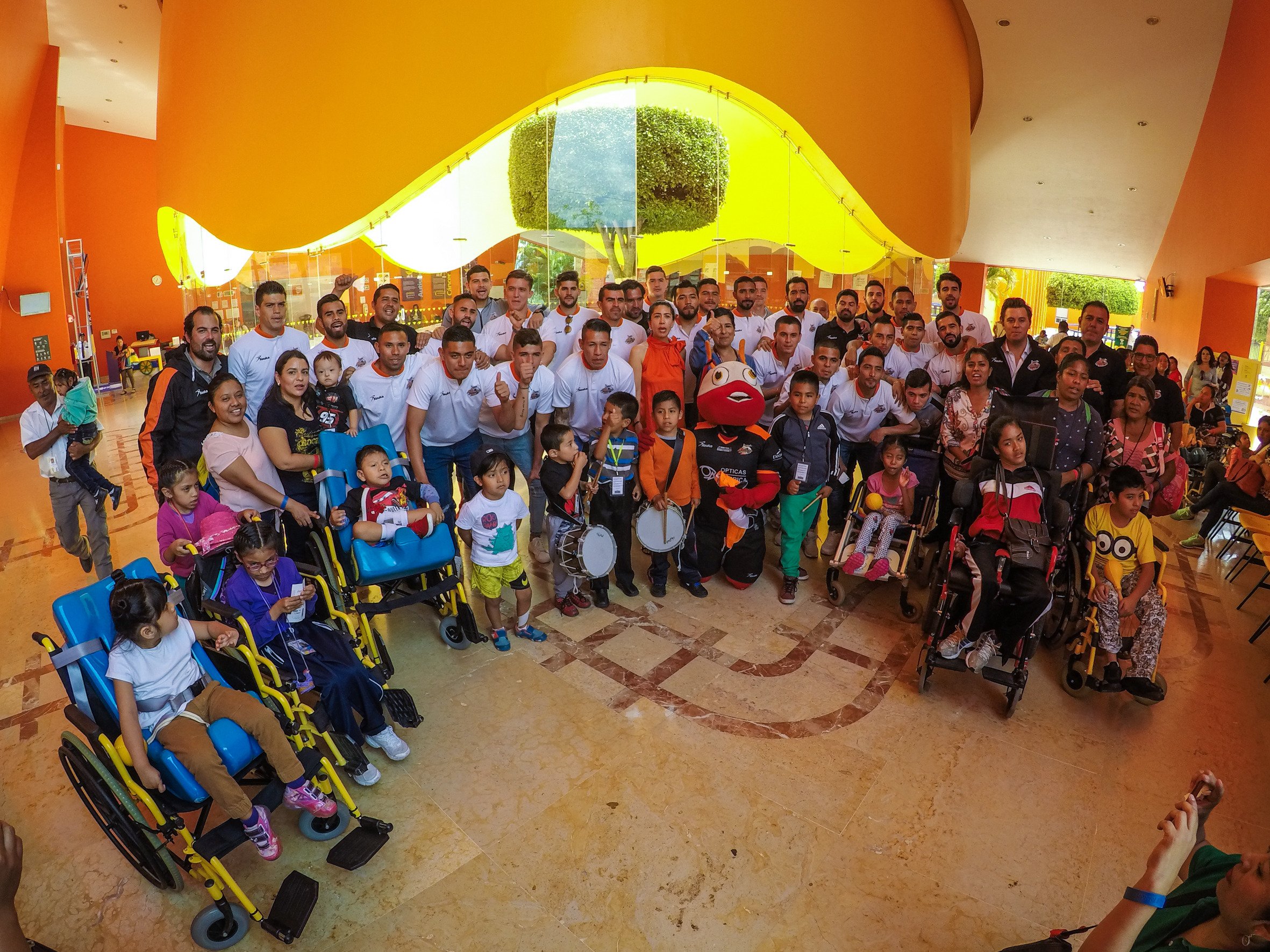 Capacita Crit Oaxaca a mototaxistas en inclusión para personas con discapacidad