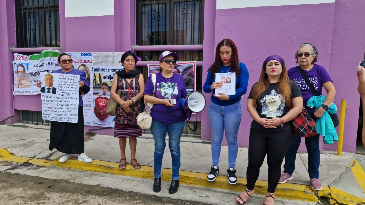 Madre denuncia violencia vicaria y acusa omisión judicial en Oaxaca