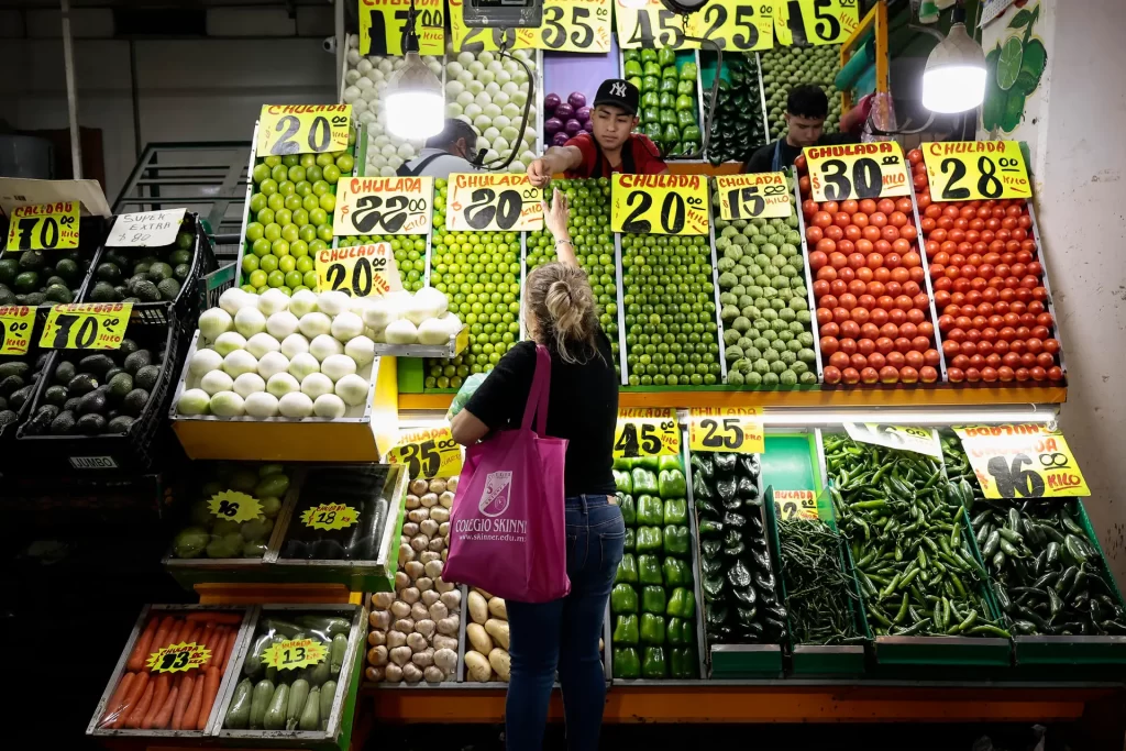 Reporta Inegi inflación de 3.51 % en julio de este año