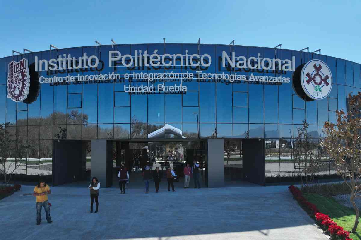 Inicia disputa entre IPN y Fundación Politécnico que pone en riesgo becas internacionales