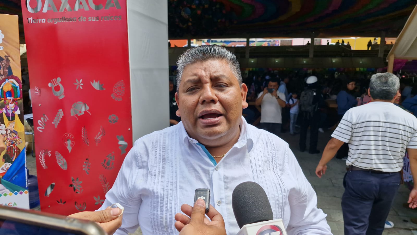 Une San Pedro Ixtlahuaca culturas del mundo con el Festival Internacional Plumas y Rieles
