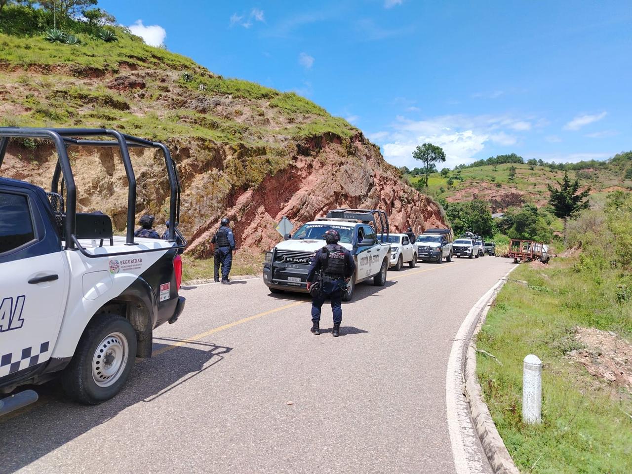 Para garantizar la paz territorial, instituciones de seguridad estatal realizan recorridos en zona limítrofe de Yosondúa y Yolotepec