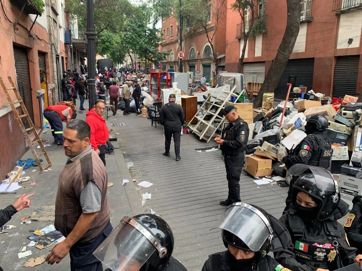 Desalojan SSPC y SSC predio en República de Cuba, CDMX, segundo en la semana
