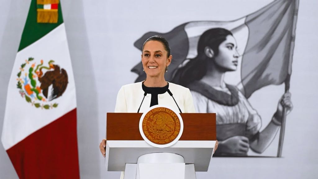 Sheinbaum mantiene alta aprobación; llega a primer informe con 70%: encuesta