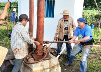 Realiza Ceabien mantenimiento preventivo a equipo de bombeo de Tapanalá