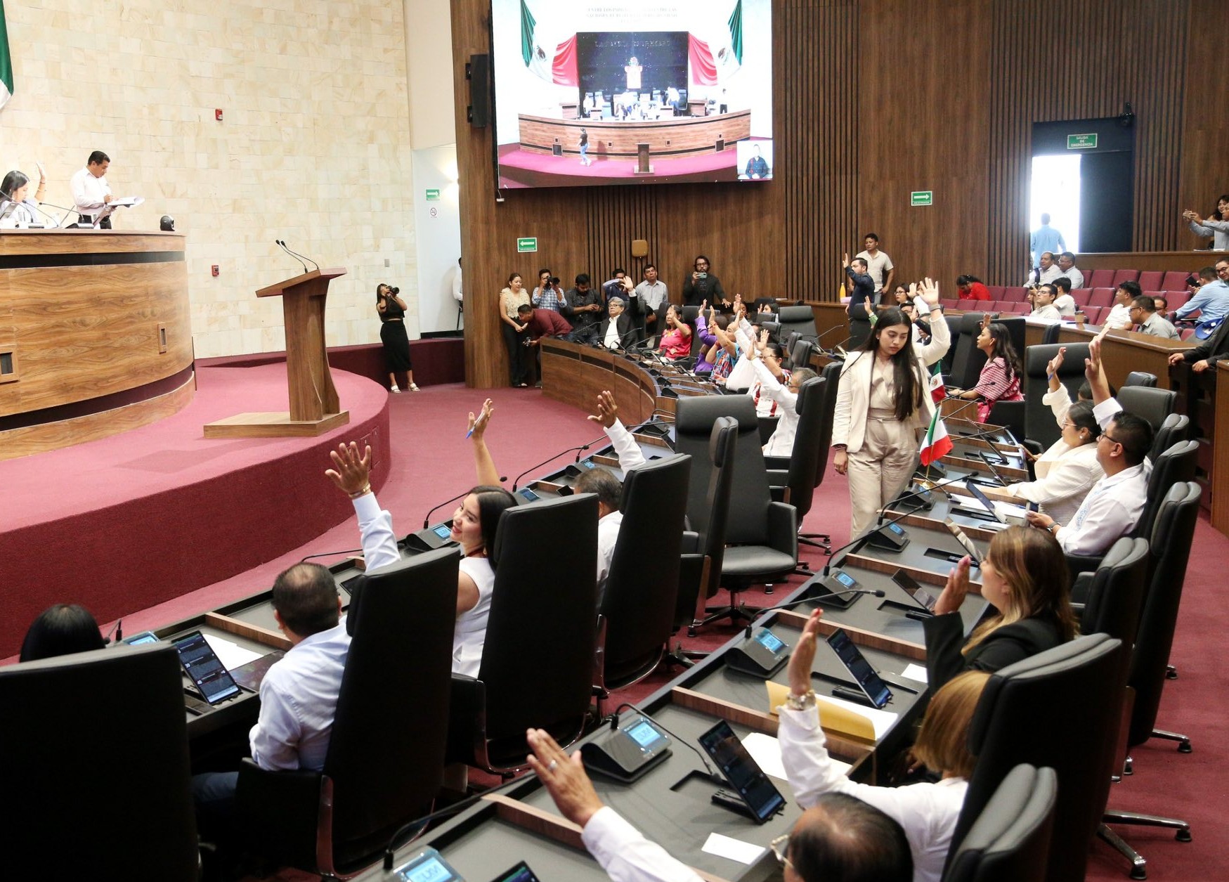 Aprueba Oaxaca ley contra el desplazamiento forzado interno